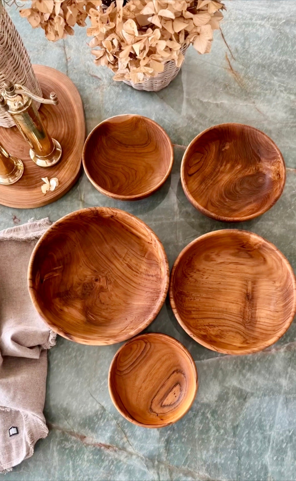 Handcrafted Teak Bowl Set – Nesting Design, 5 Piece