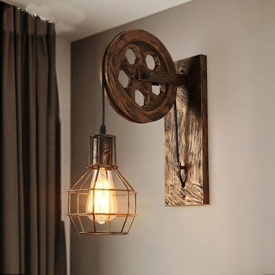 Vintage Wall Lamp with Pulley - Retro Industrial LED Sconce